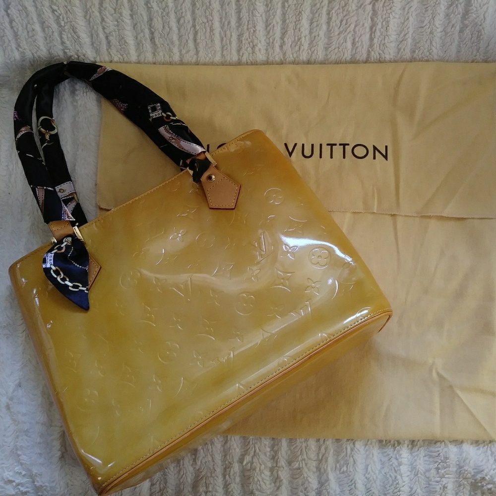 Louis Vuitton Houston Vernis Monogram Bag Purse LV